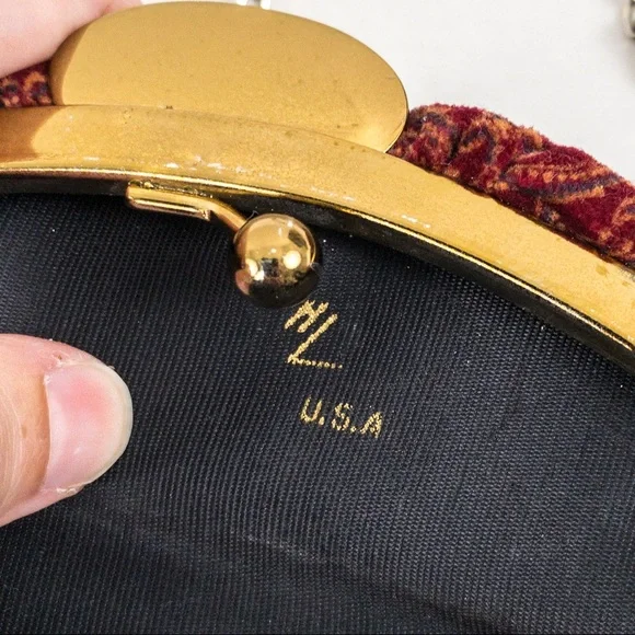 Vintage 70s Velvet Paisley Print Bag Purse Red - Picture 6 of 12